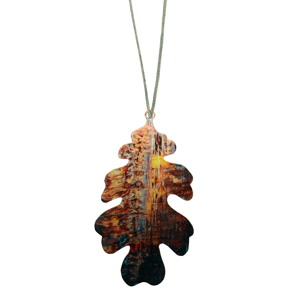 Crisp Autumn Oak Leaf Ornament #8107