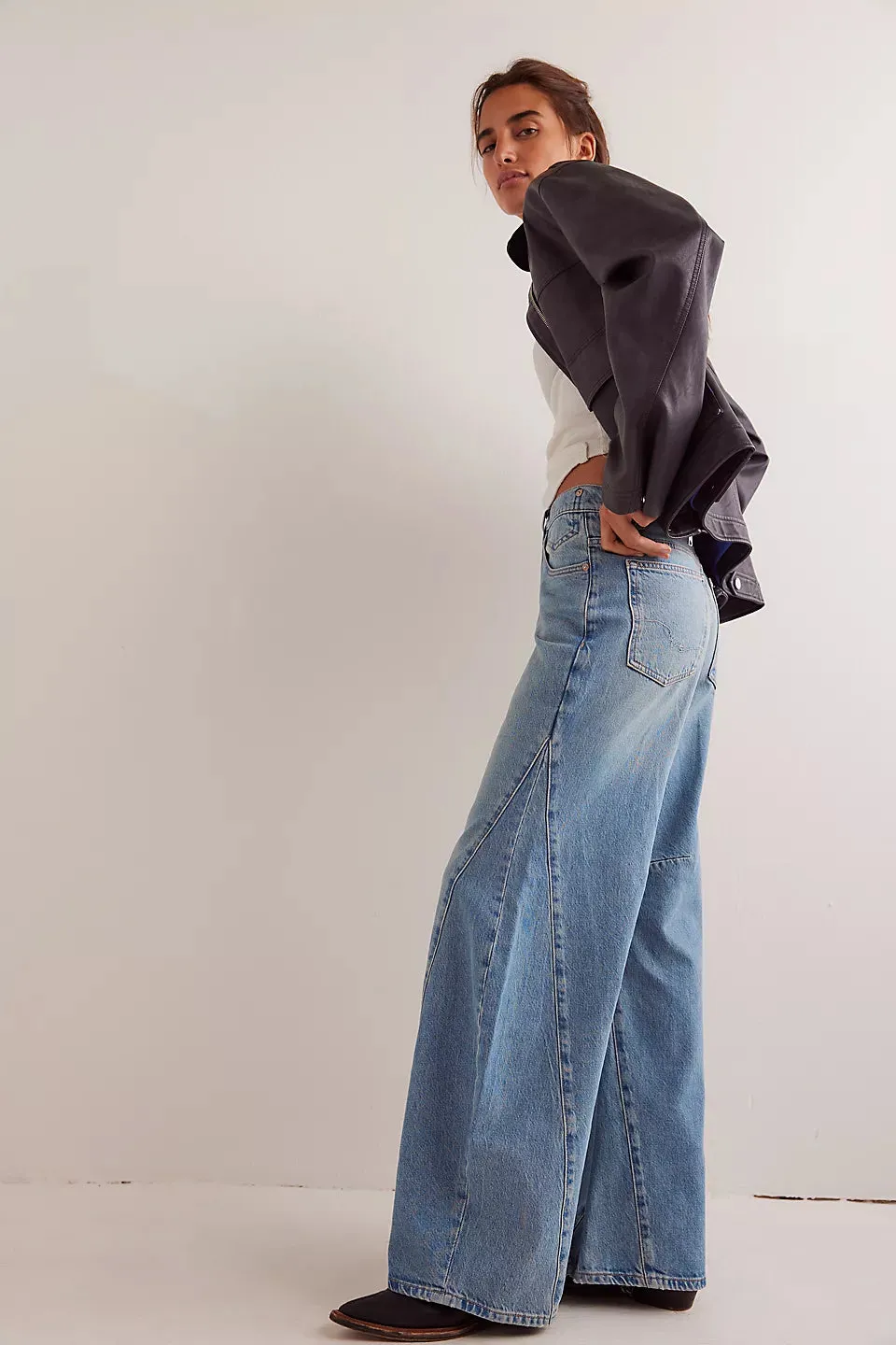 EDEN HIGH SLOUCHY JEAN-FAST FORWARD