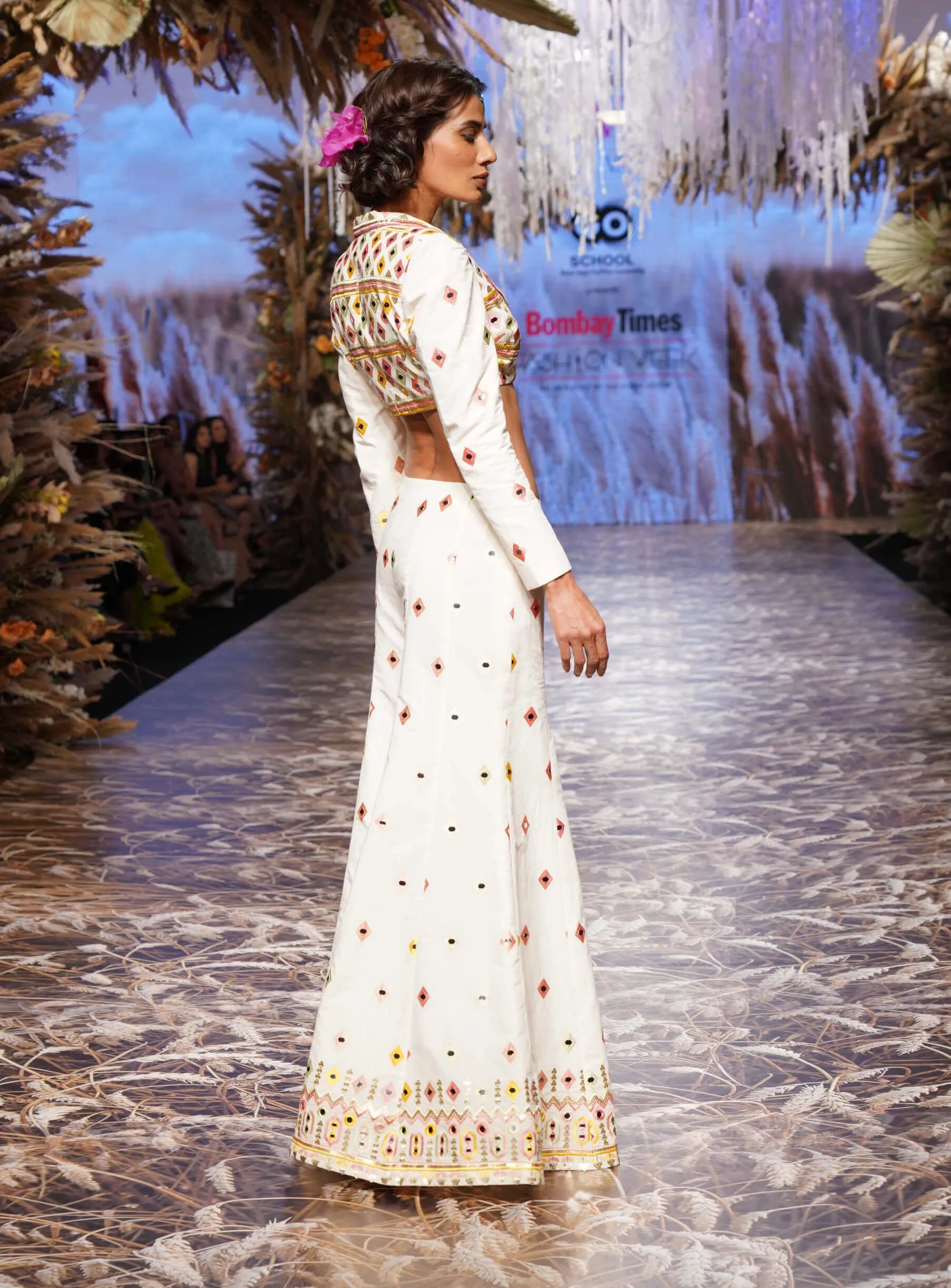 Ivory inaya pant and cropped jacket