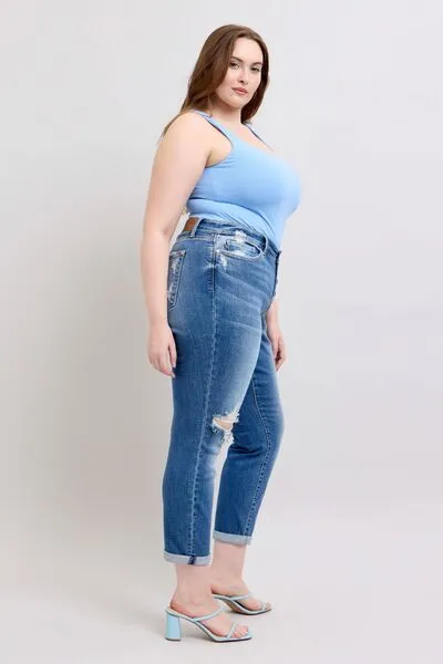 JUDY BLUE FULL SIZE BUTTON DISTRESSED JEANS WITH POCKETS