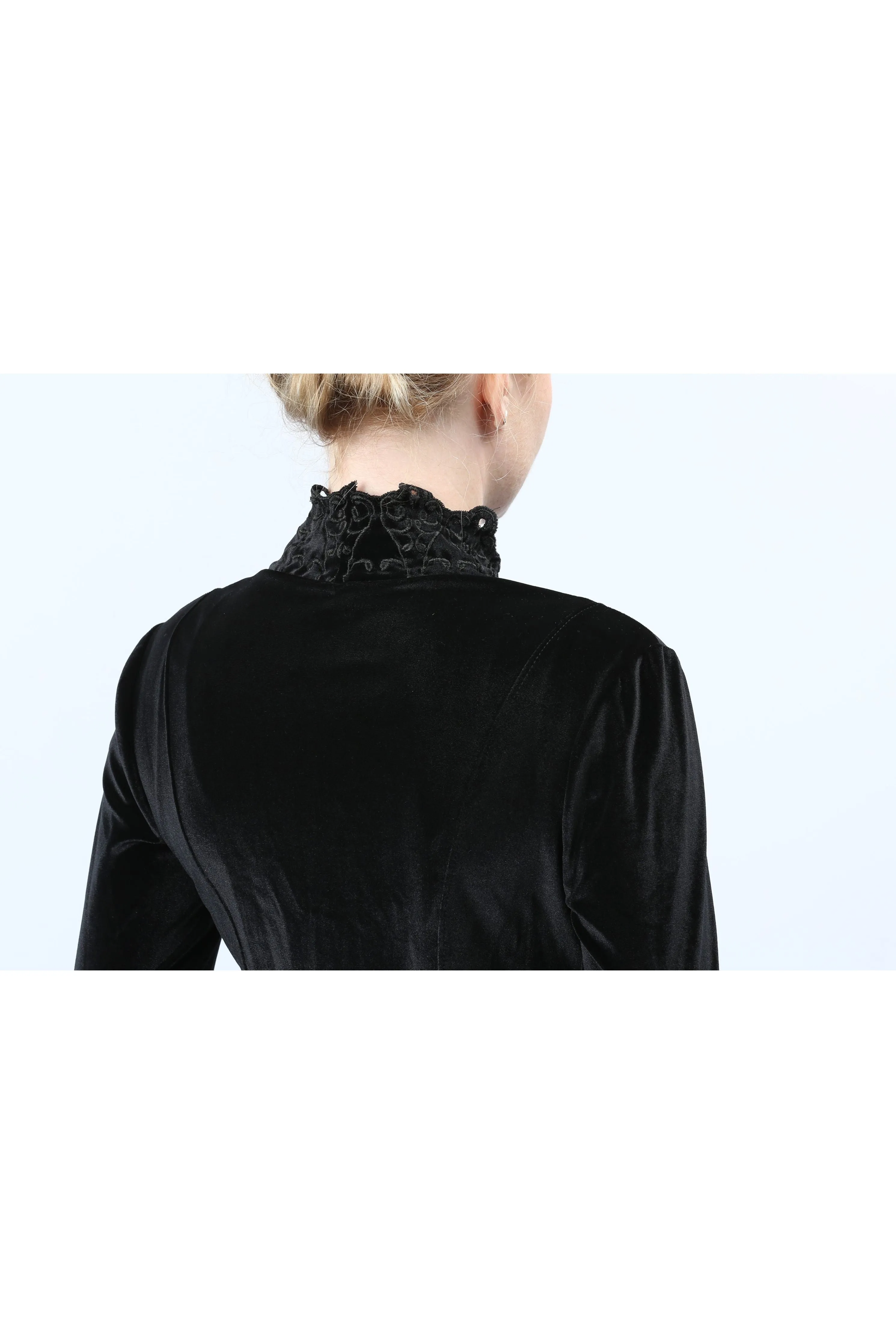 KLEO Long Sleeve Button Up Top