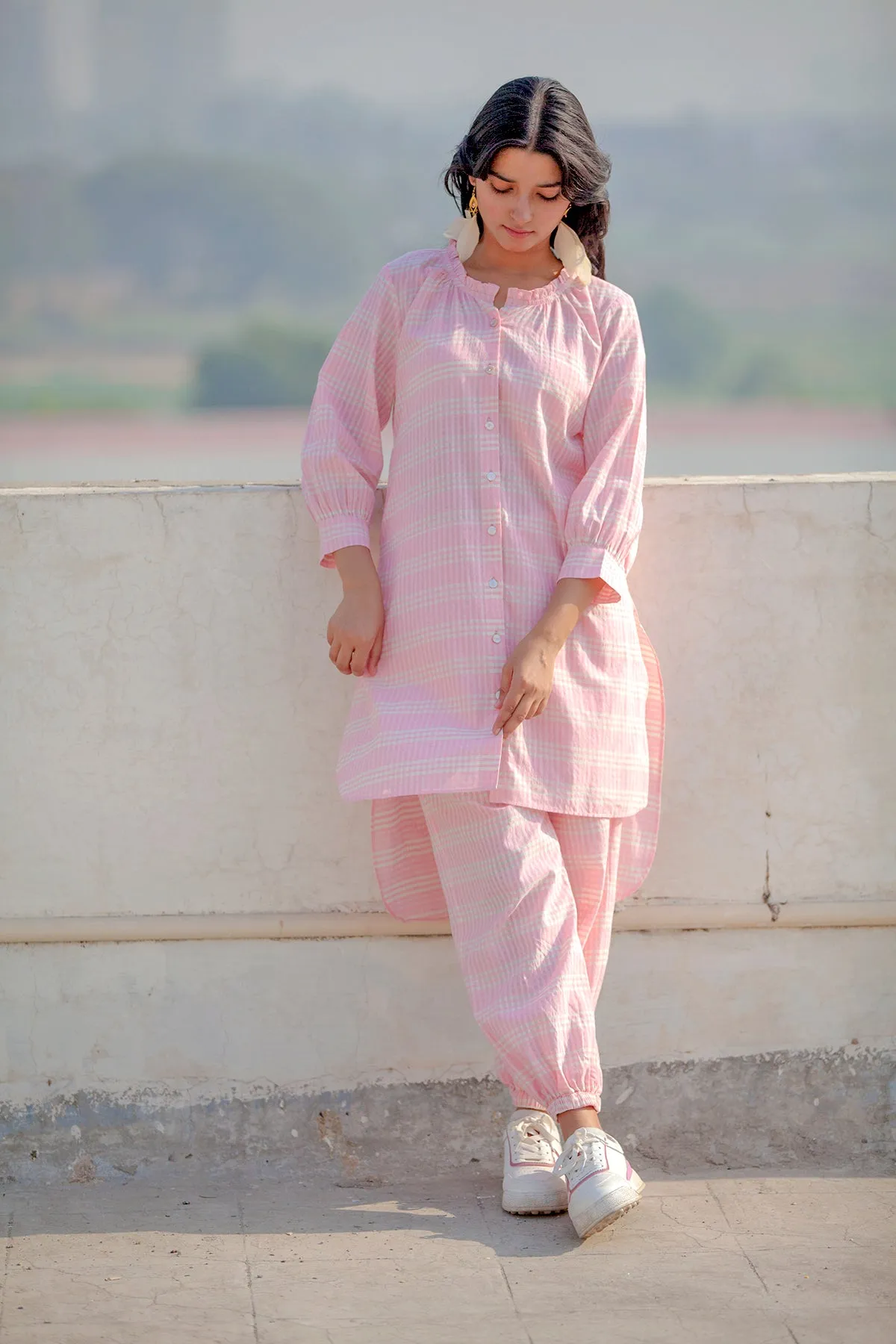 Kora Gulabi Mul Cord Set