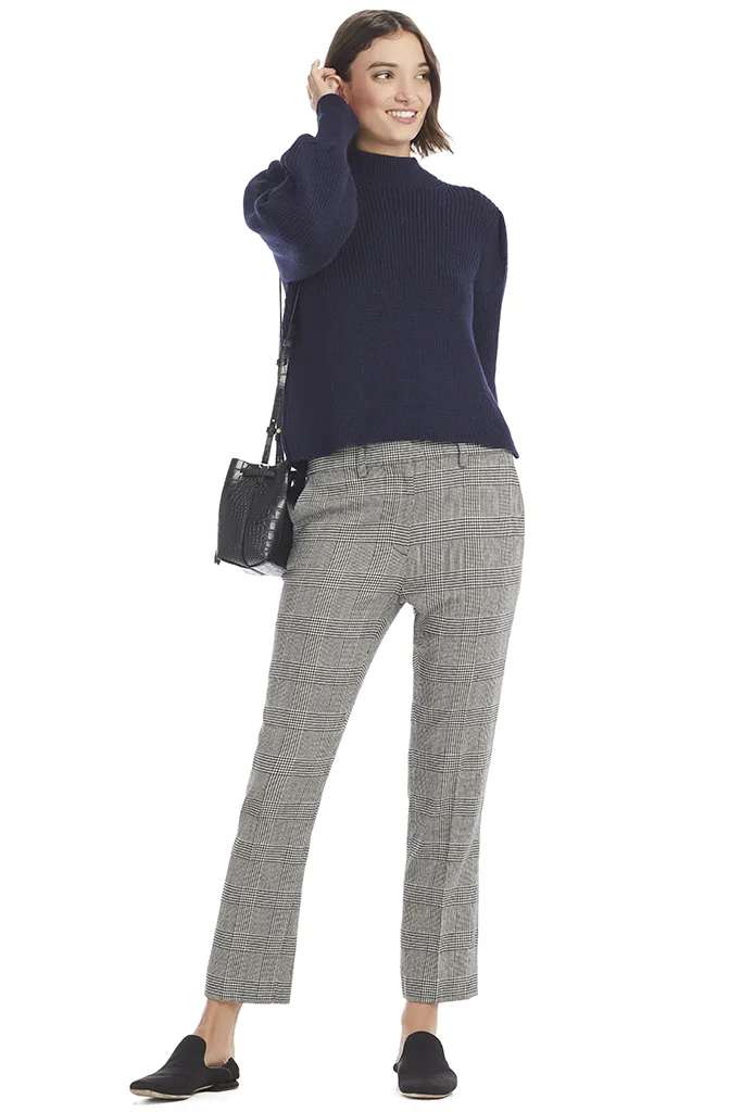 Mia Sweater (Navy)