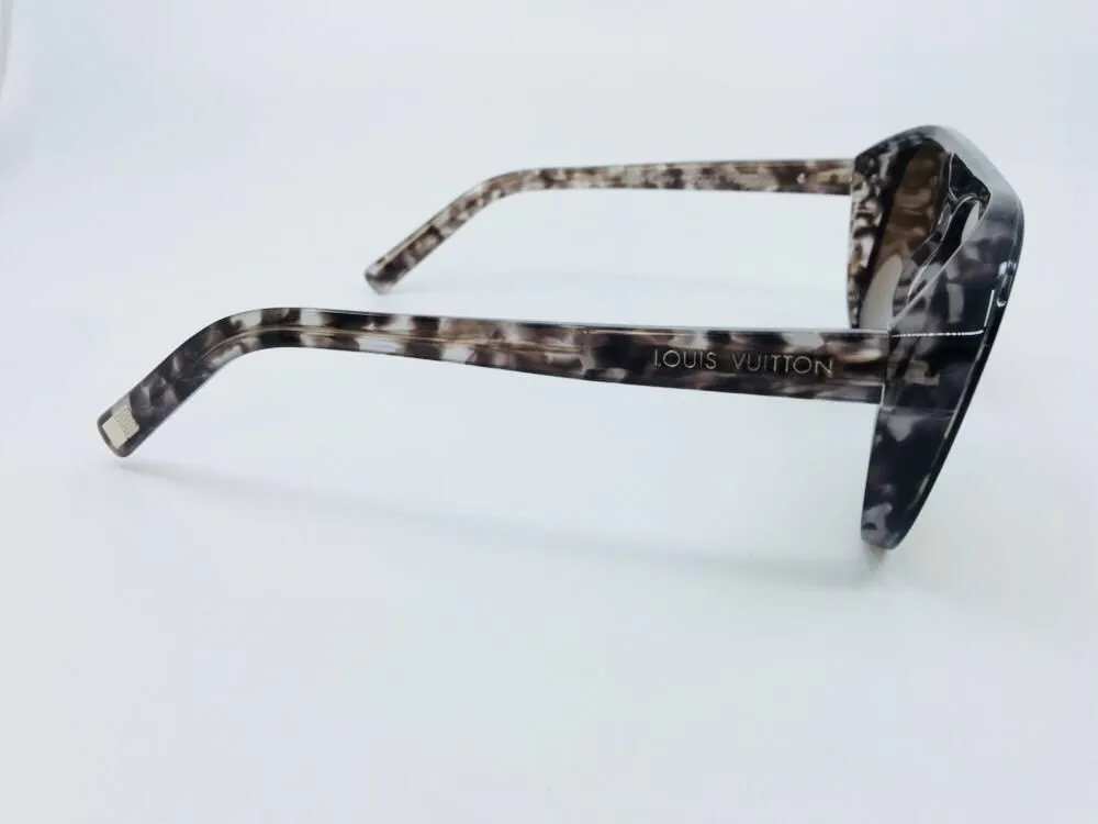 Mowani Tortoise Sunglasses