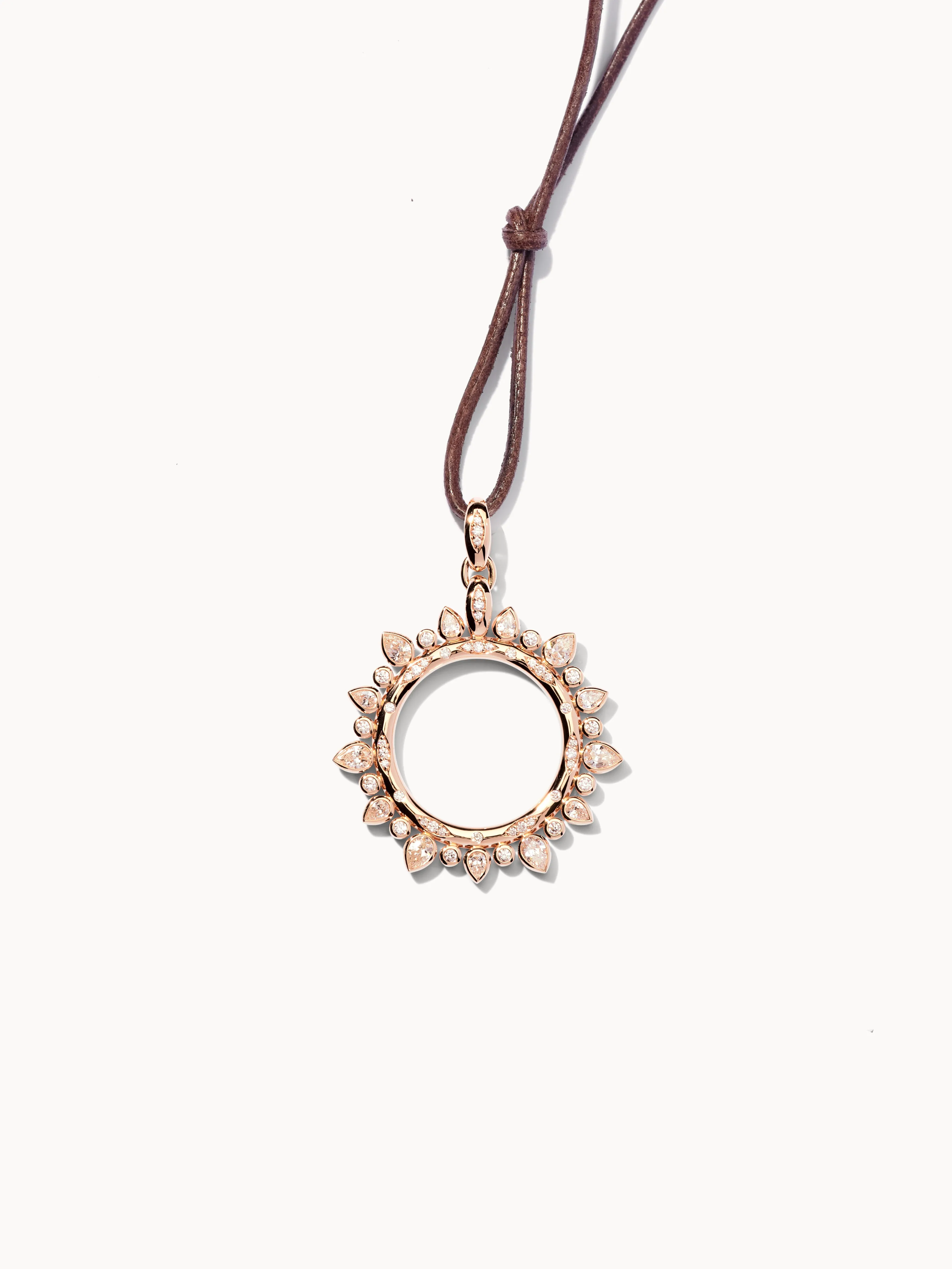 Pendant GYPSY 'Classic' Sun large with Diamonds