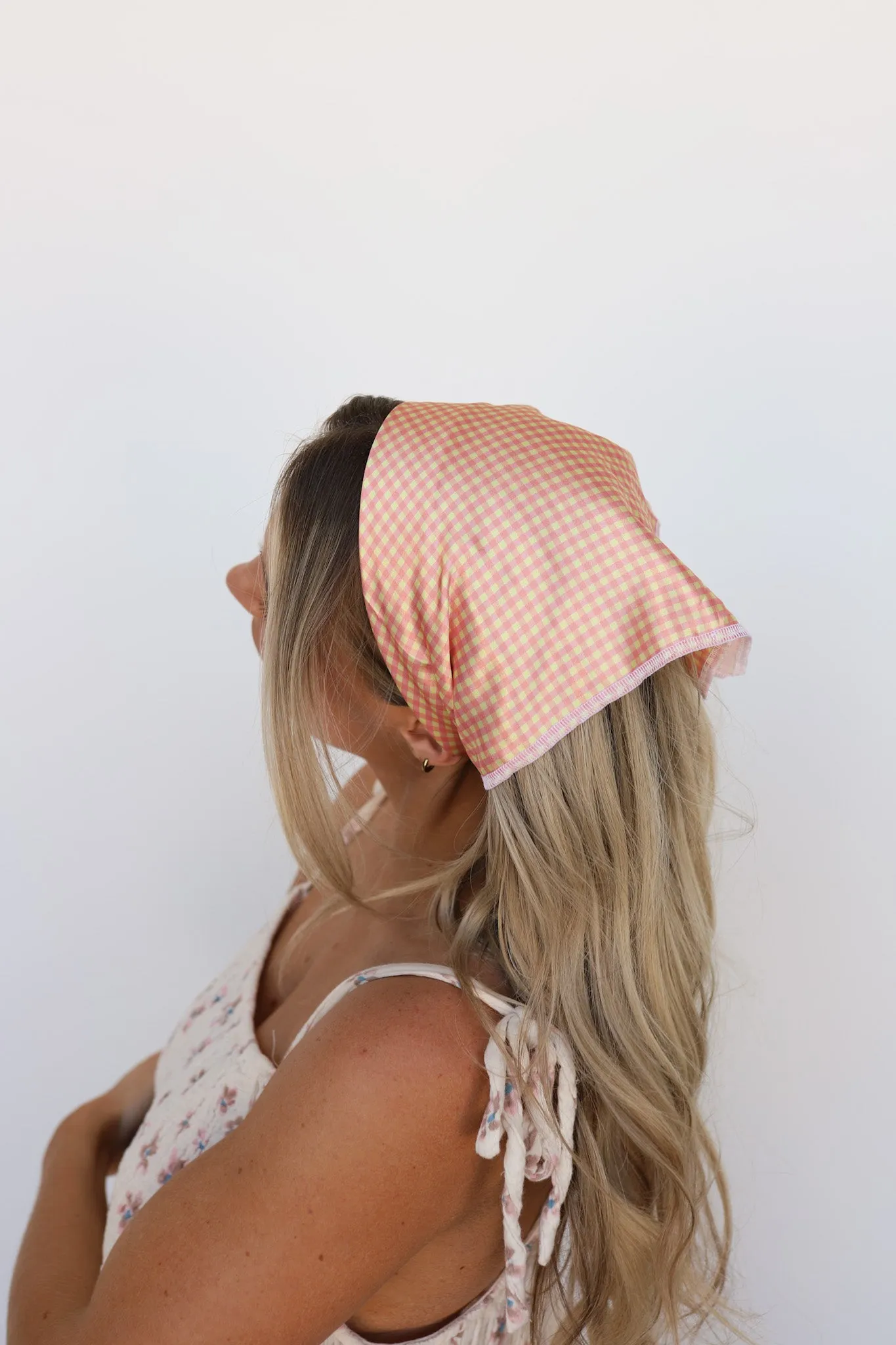PINK PLAID BANDANA