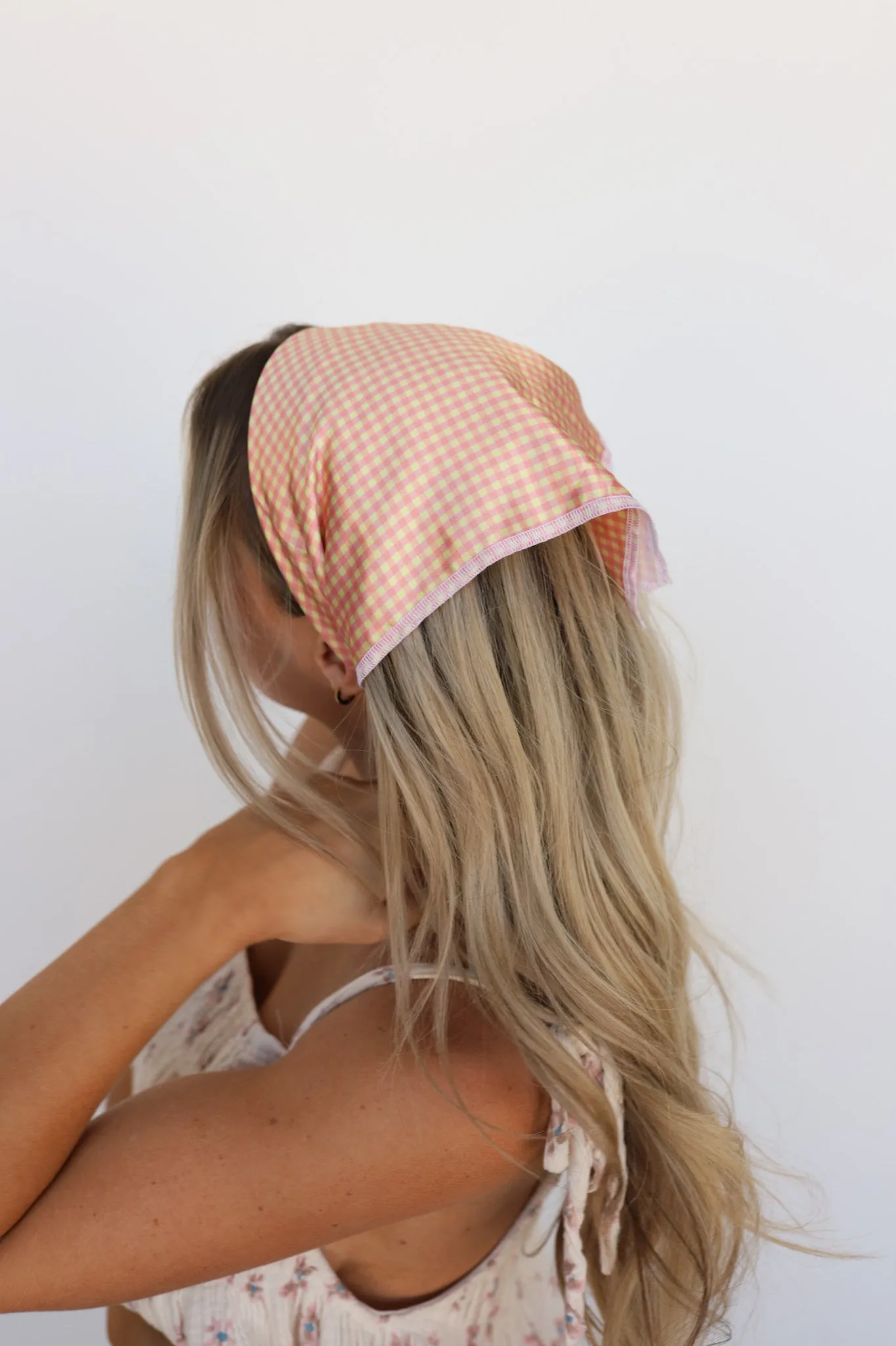 PINK PLAID BANDANA