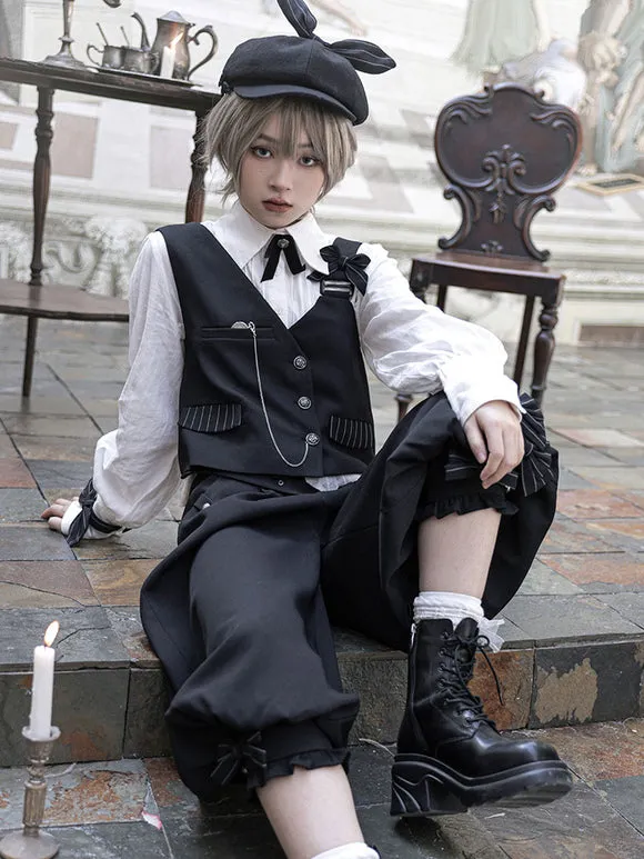 【Pre-sell】 Gothic Lolita Ouji Fashion Bloomers Black Ruffles Cropped Shorts