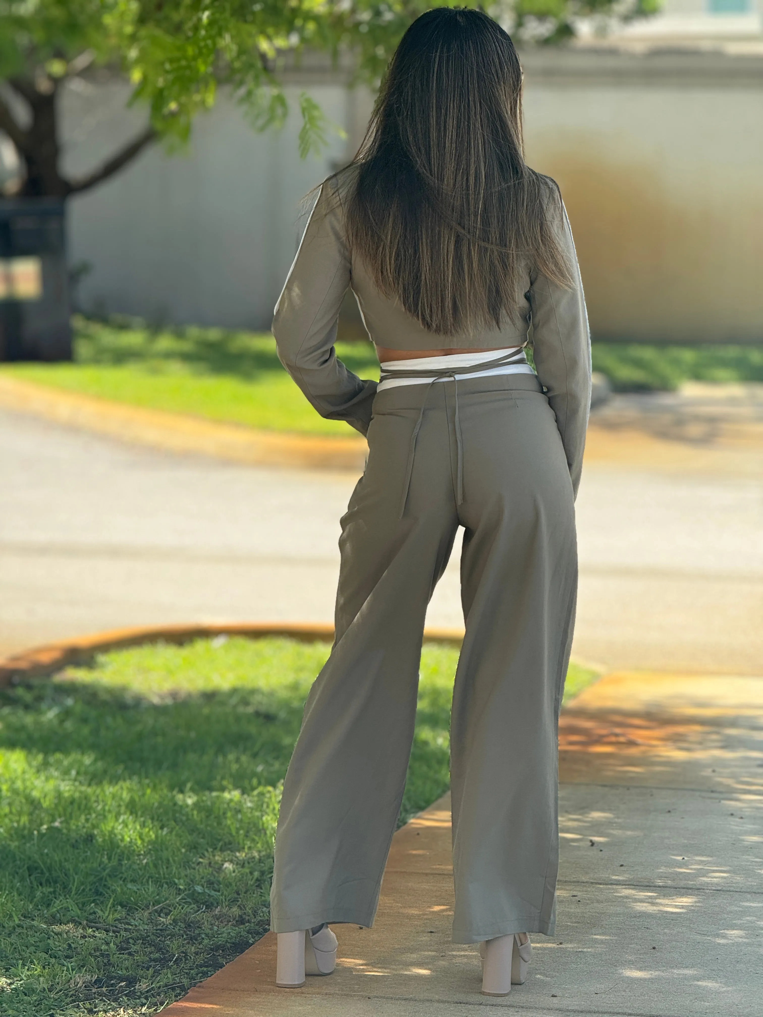 "Ambar" Crop Blazer And High Waisted Pants Set