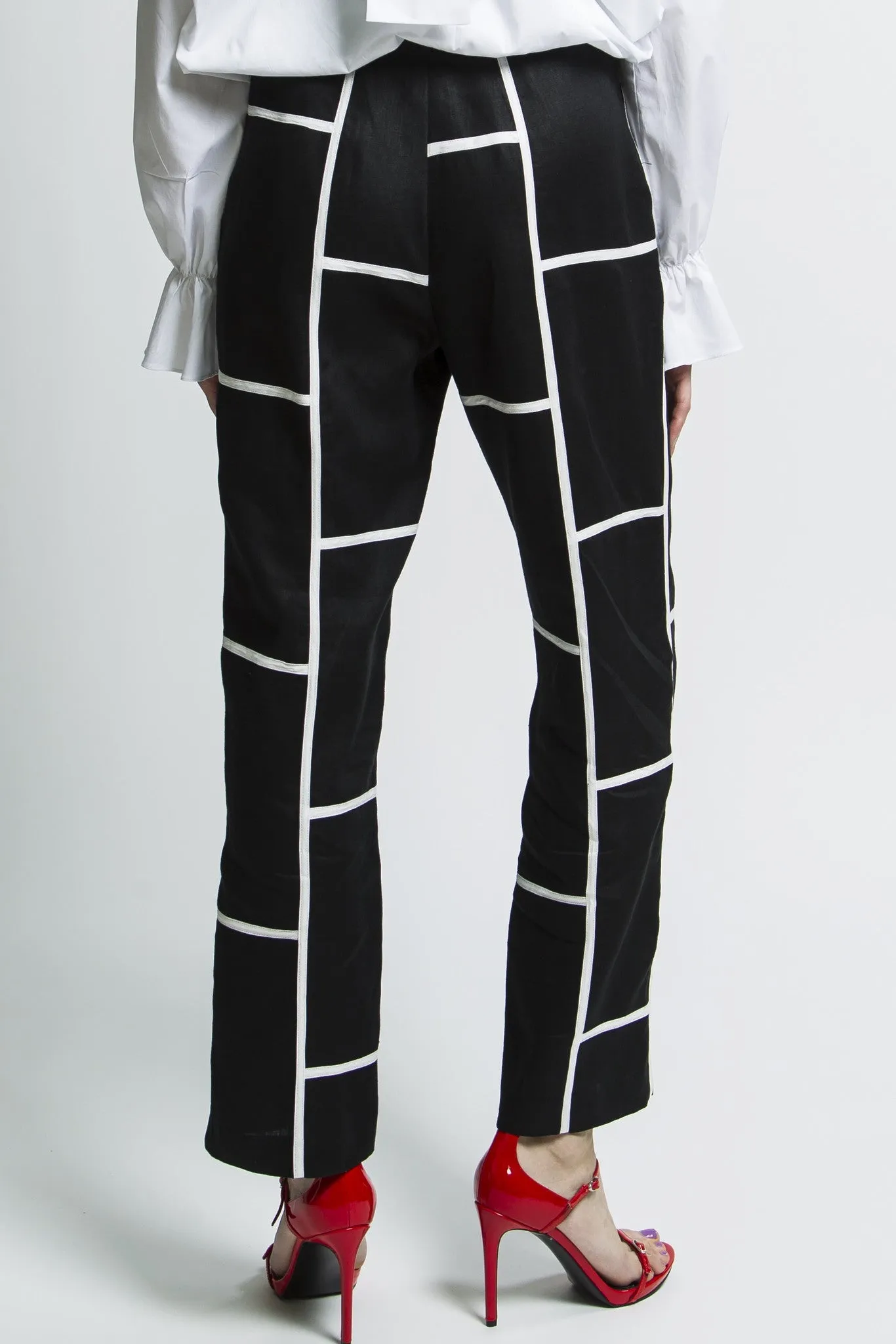 Ribbon Graphic Field 100% Linen Classic Pants (Style# K1722)