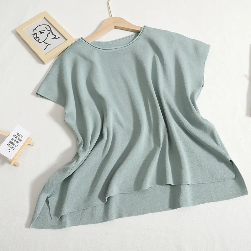 Sleeveless Vest Knit with Wide Leg Cropped Pants Set