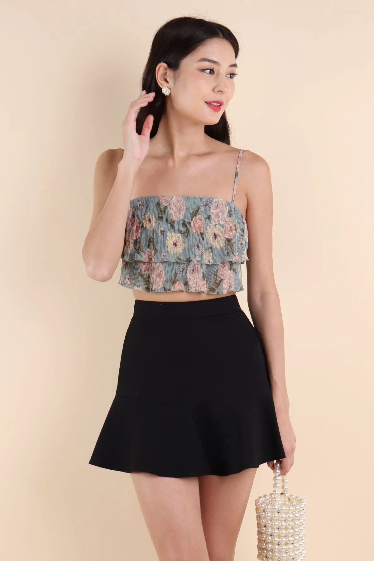 TIARA DROPWAIST HEM SKORTS IN BLACK