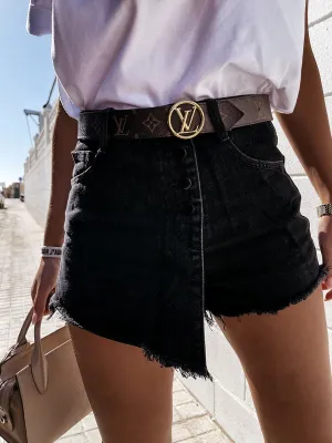 Trendy Modern Single Breasted Split Short Jeans