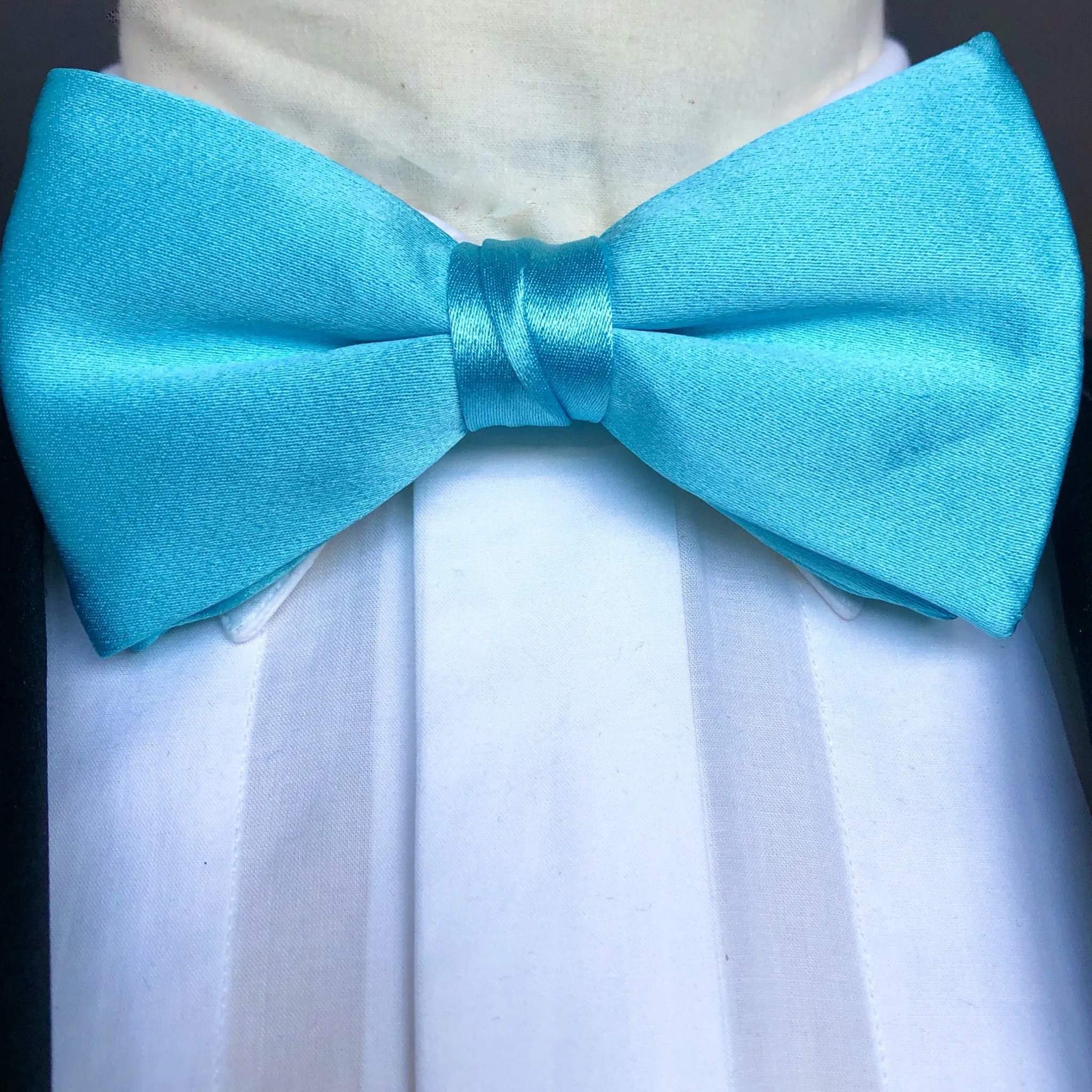Turquoise Bow Tie