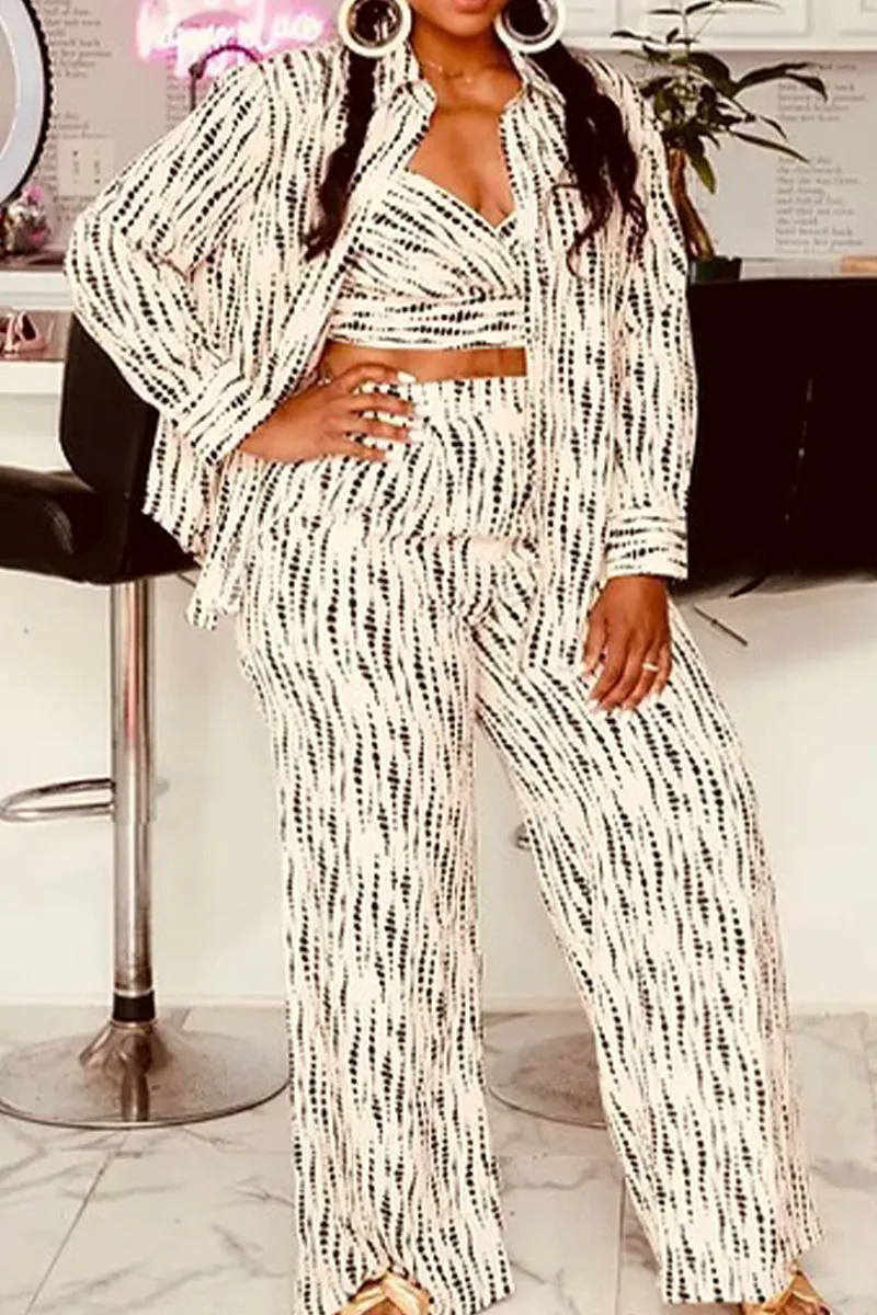 UR3185 Graphic Shirt and Pants Set Top