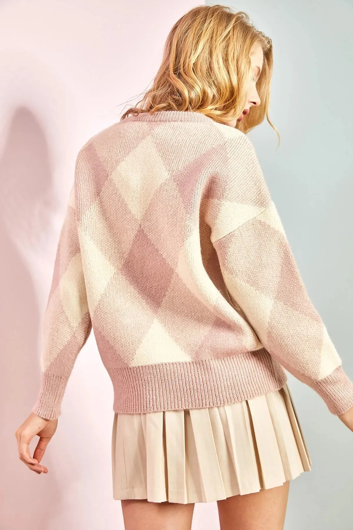 Women's Grid Pattern Knit Sweater