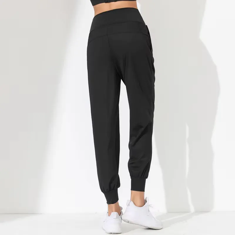 Women's Loose-Fit Yoga Pants - Slim Quick-Dry Capris with Pleated Hem, Pockets & Bound Design for Running, Fitness & Jogging